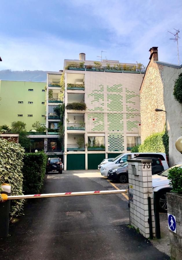Mascalzone Latino, City Center Apartment Como Exterior foto